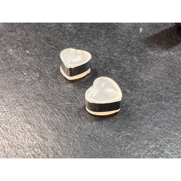 NEW peridot sterling silver crescent hoop earrings - Picture 8 of 16